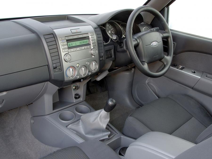  Ford Ranger Crew Cab 2007 года  (ZA) (фото 8 из 9)